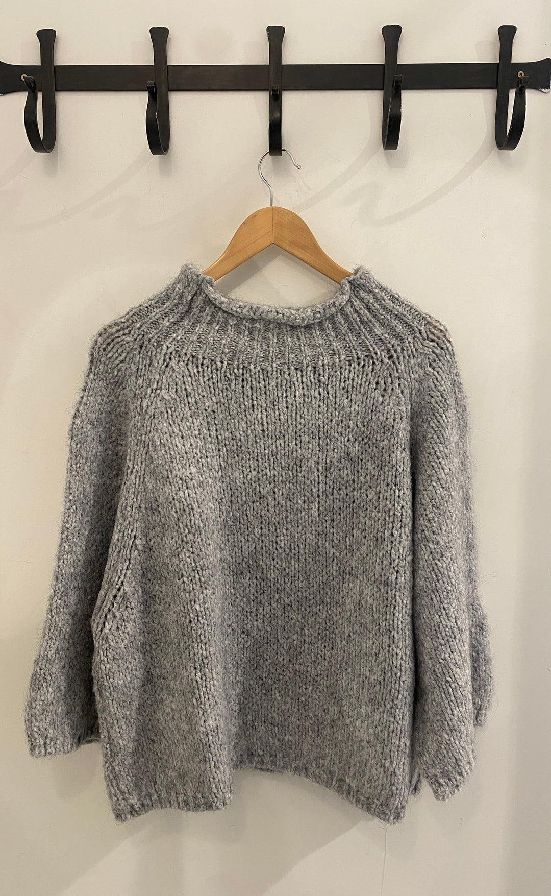 Soraya Boxy Bouclé Sweater | Perla / Grey