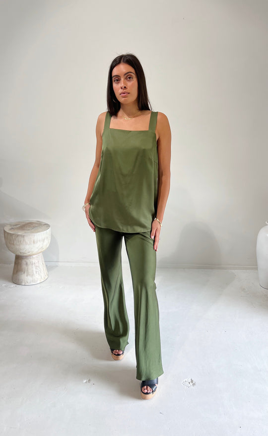 Hana Top Olive Satin