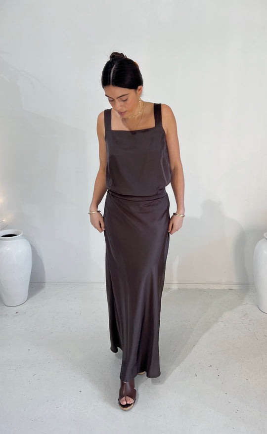 Hana Top Earth Satin