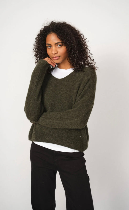 Thora V-Neck Knit Grape Leaf