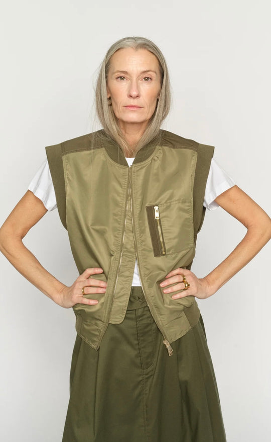 Jovo Neola Vest Olive Night