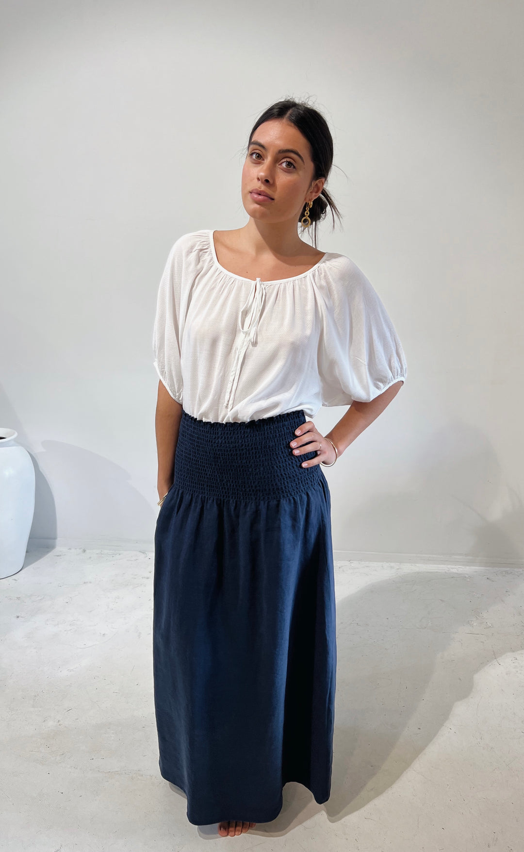 Temple Skirt Navy Linen