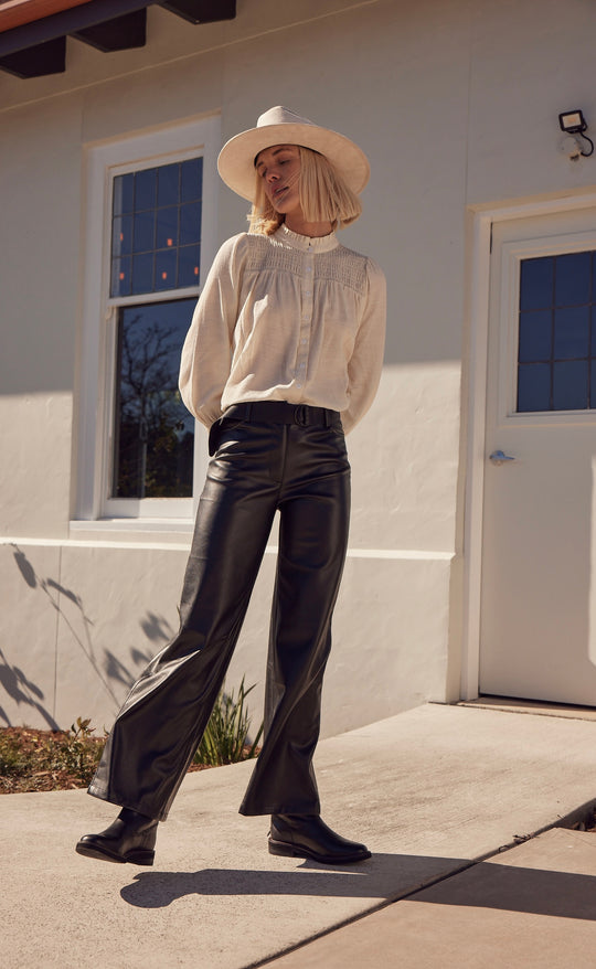 Skylark Top Cream