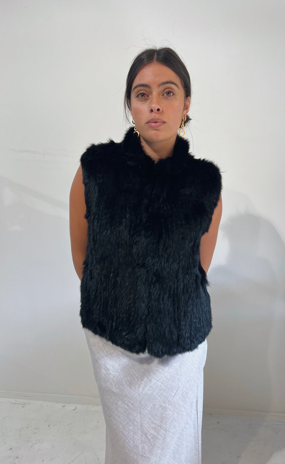 Neeve Vest Black