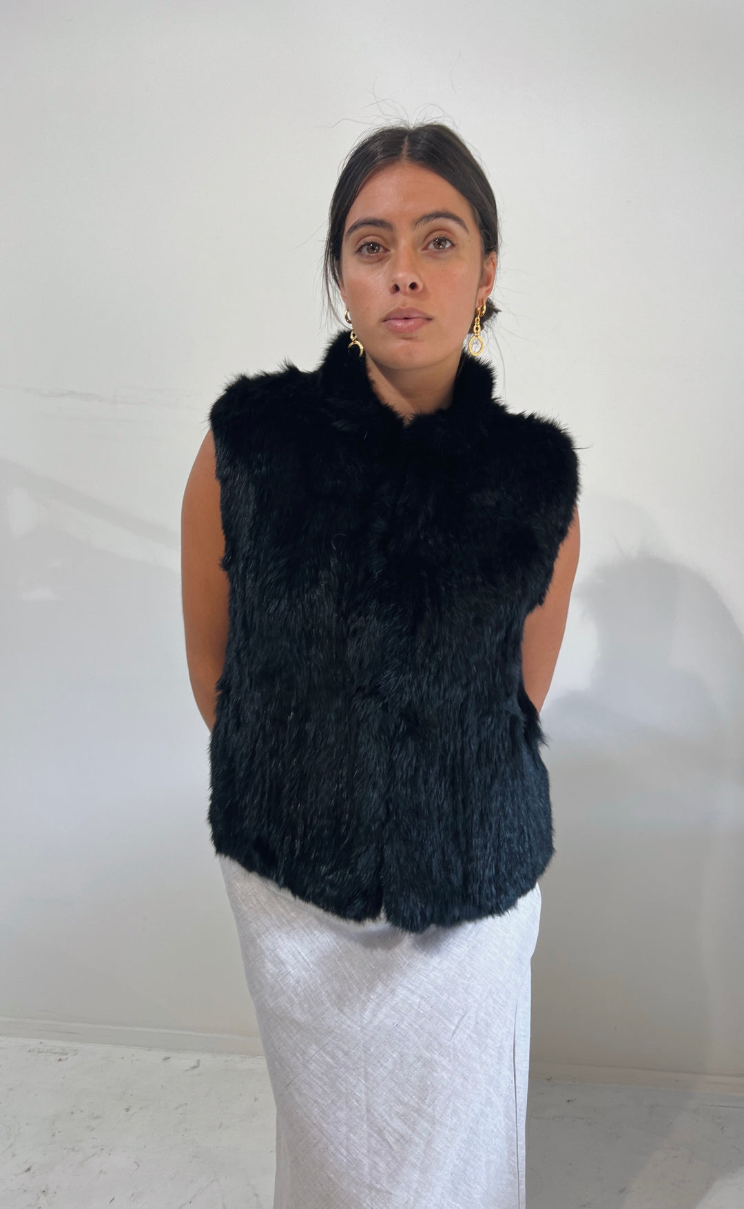 Neeve Vest Black
