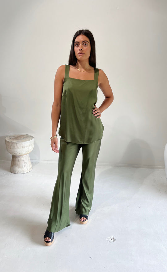 Parisienne Pant Olive Satin