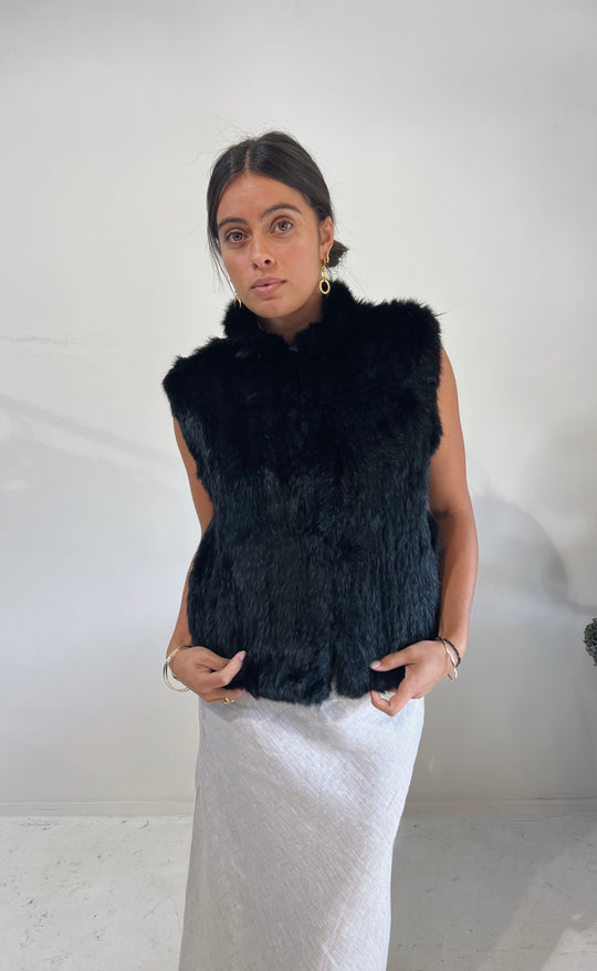 Neeve Vest Black