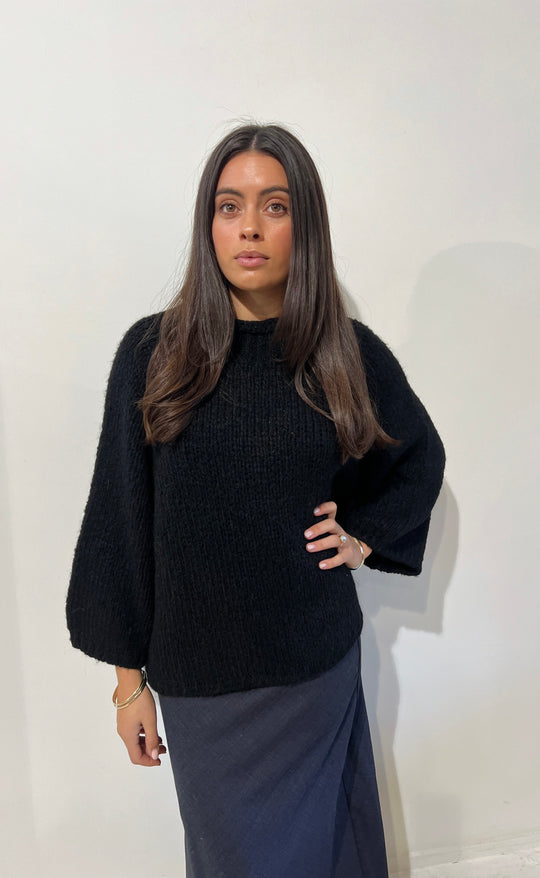 Soraya Boxy Bouclé Sweater | Black