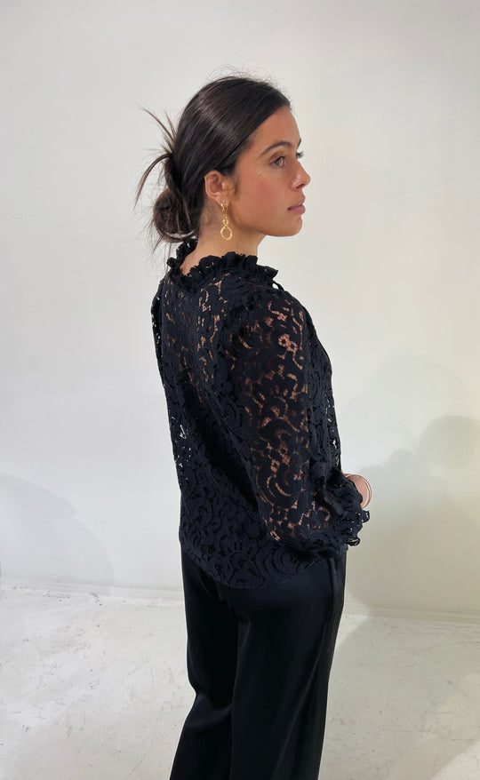 Lyons Grande Lace Blouse