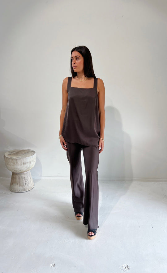 Hana Top Earth Satin