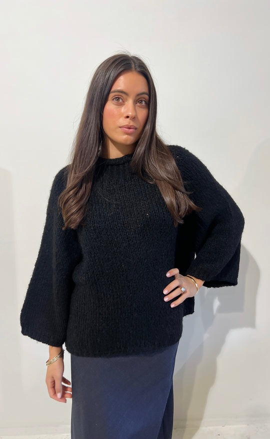 Soraya Boxy Bouclé Sweater | Black