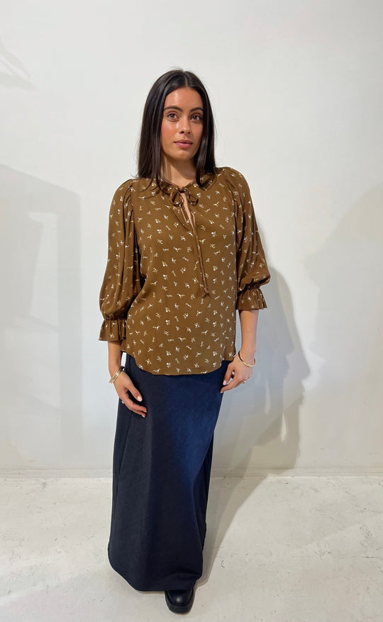 Cara Top Umber Floral