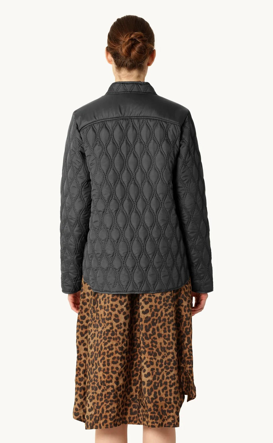 Short Quilt Jacket Black