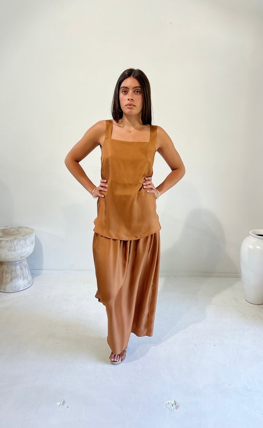 Hana Top Rust Silk Twill