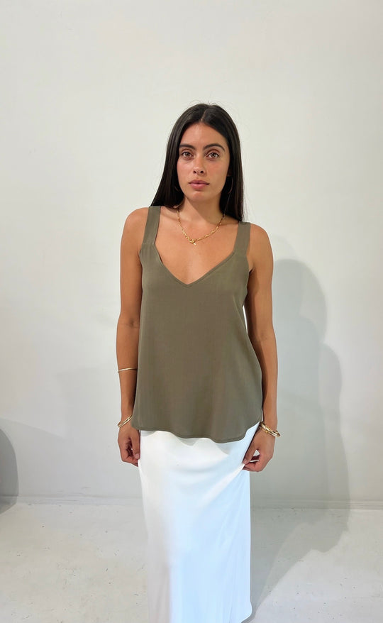 Dita Top Caper