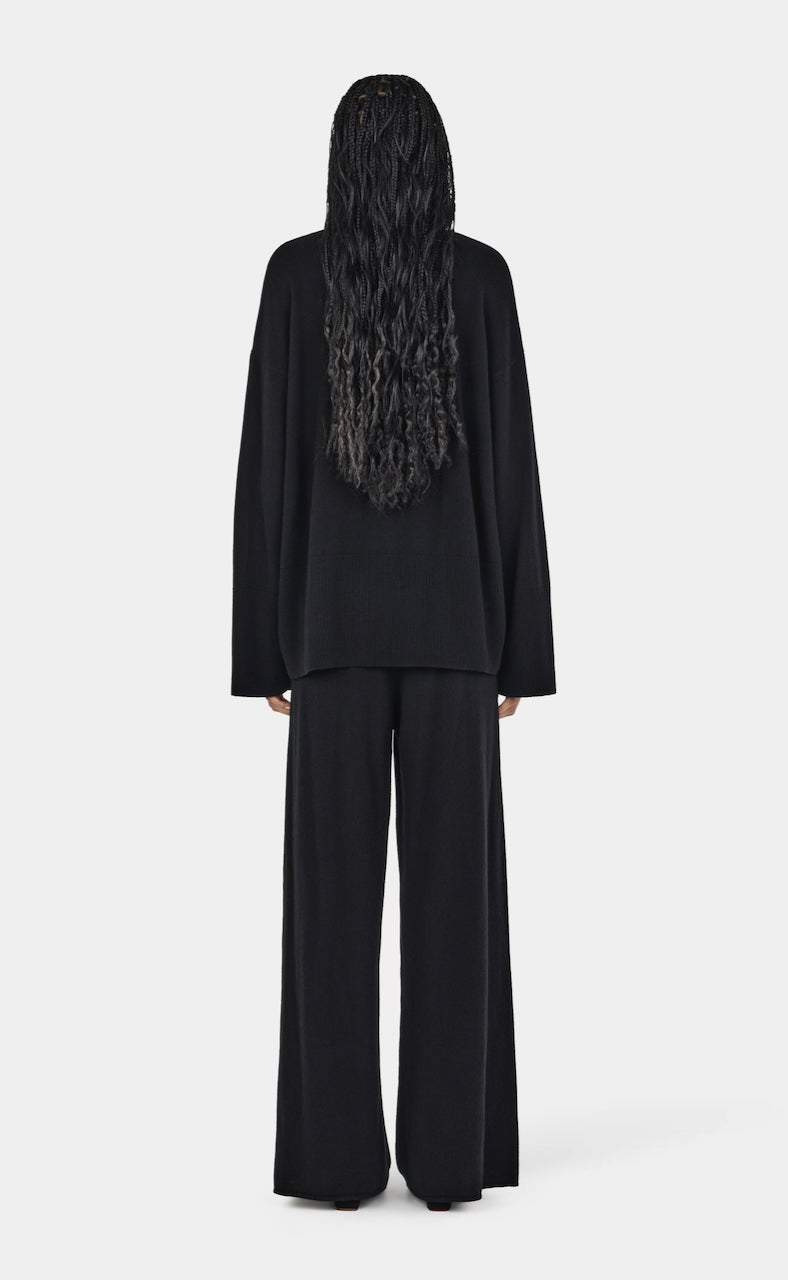 Bay Cashmere Jumper Black