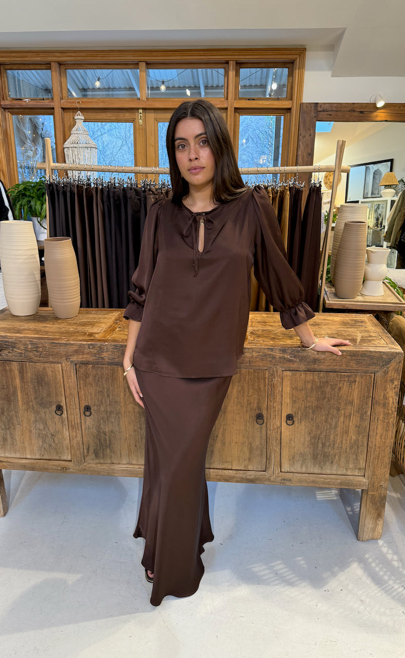Cara Top Coco Satin