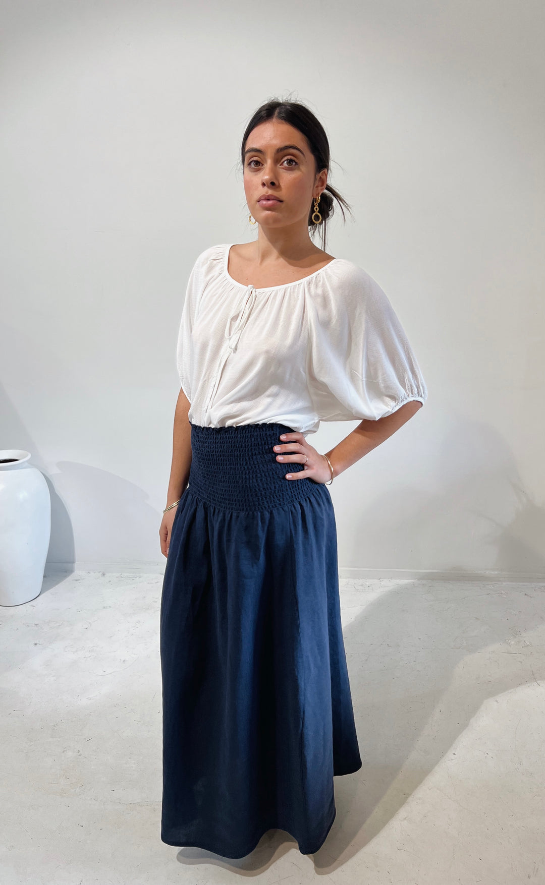 Temple Skirt Navy Linen