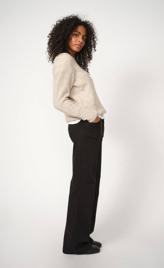 Dara Delux Jean Black