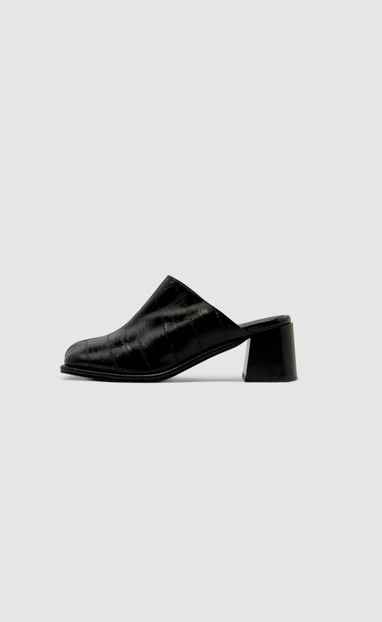 Chloe Mule Black