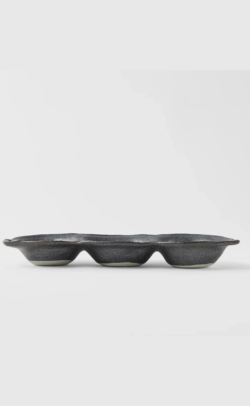 Black Triple Pod Sauce Dish
