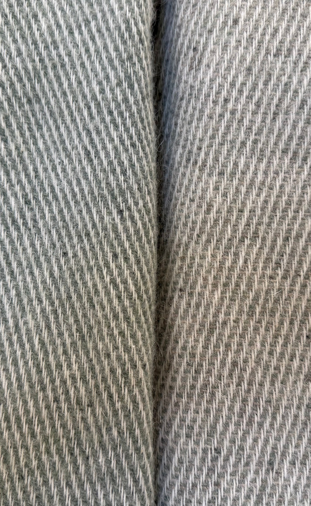 NZ Wool Throw Smoke Green