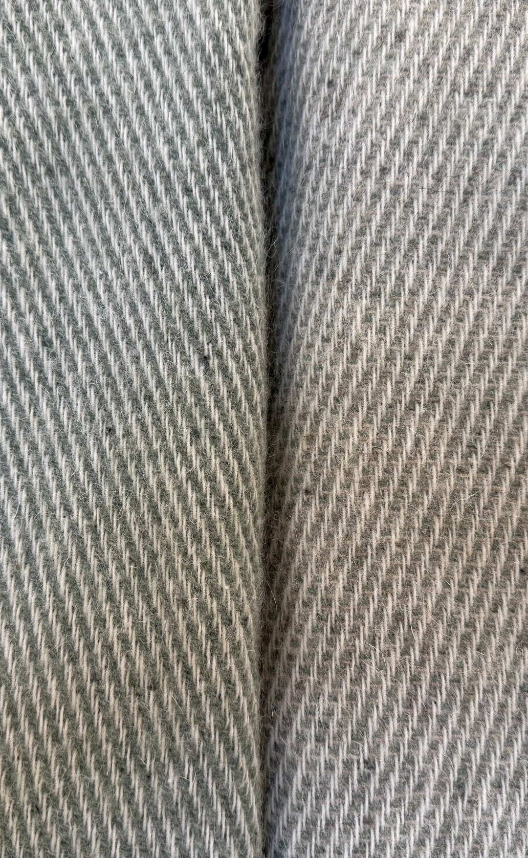 NZ Wool Throw Smoke Green