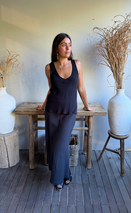 Renee Midi Skirt Black Hemp