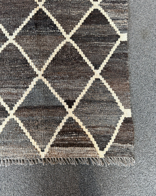 Kilim Rug King E