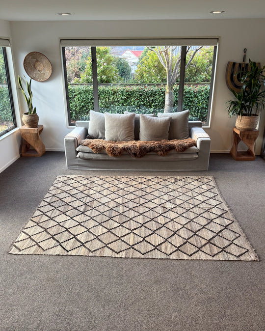 Kilim Rug King J