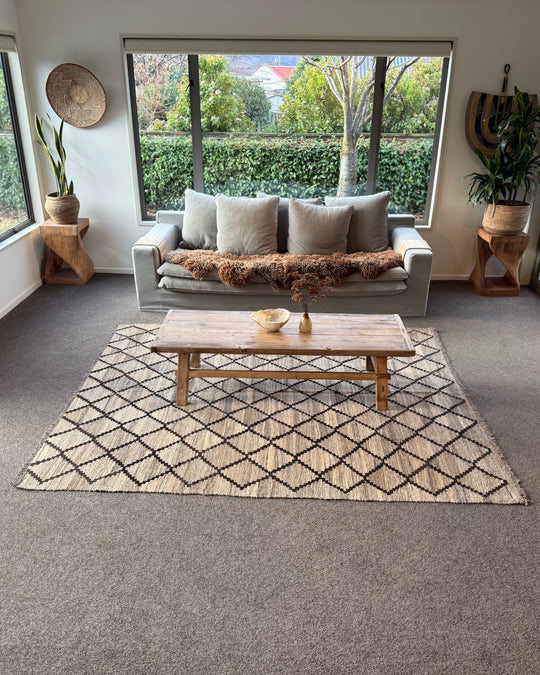 Kilim Rug King J
