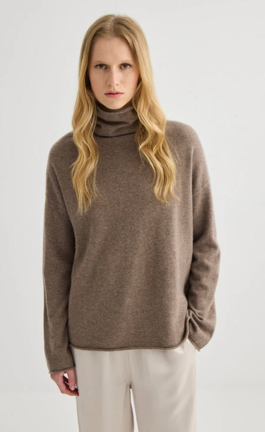 Mara Funnel Neck Cocoa Marle
