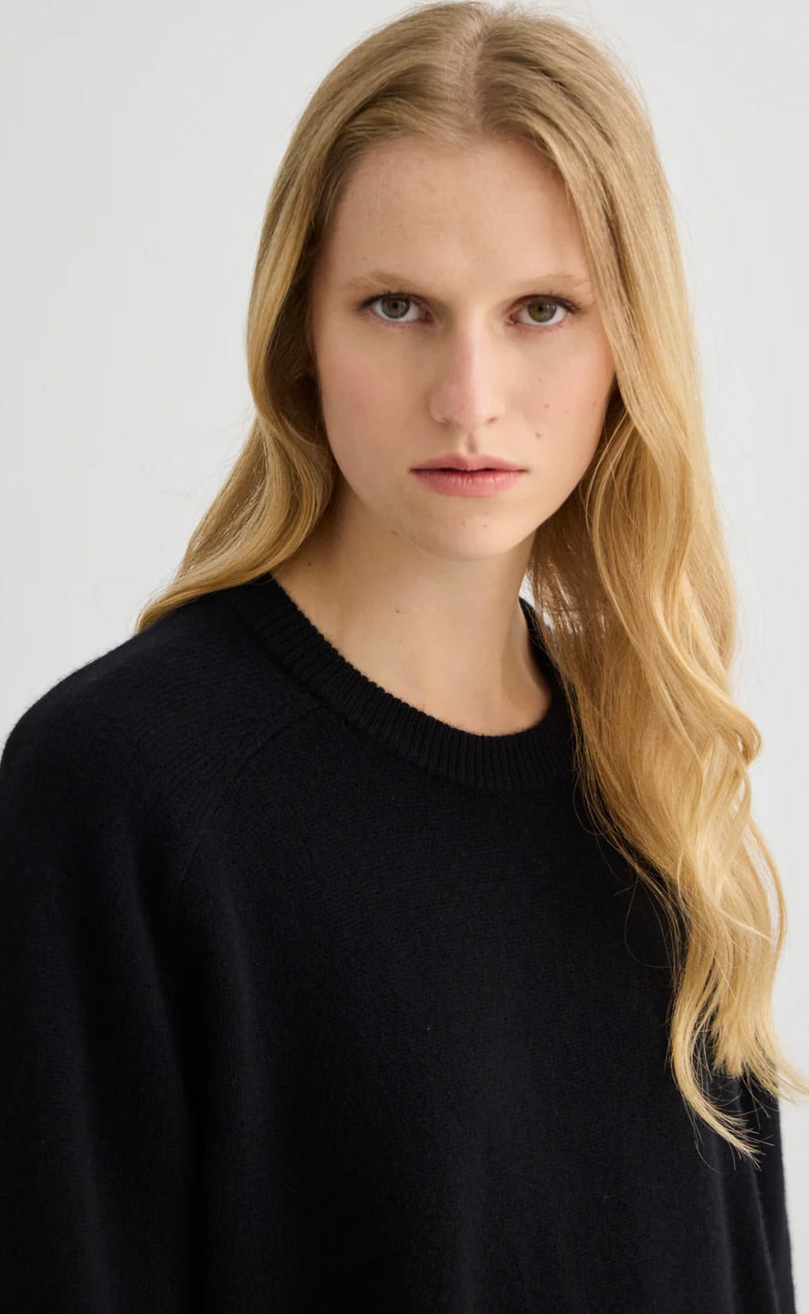 Cashmere Oversized Crewneck Black
