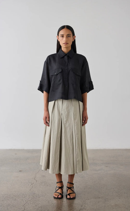 Cropped 100% Linen Shirt Black