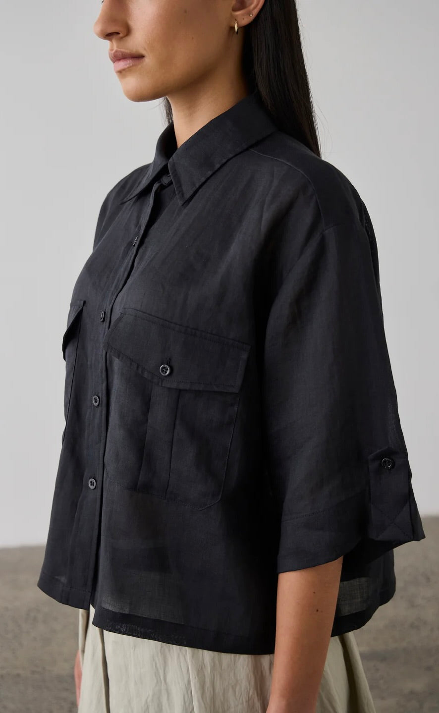 Cropped 100% Linen Shirt Black
