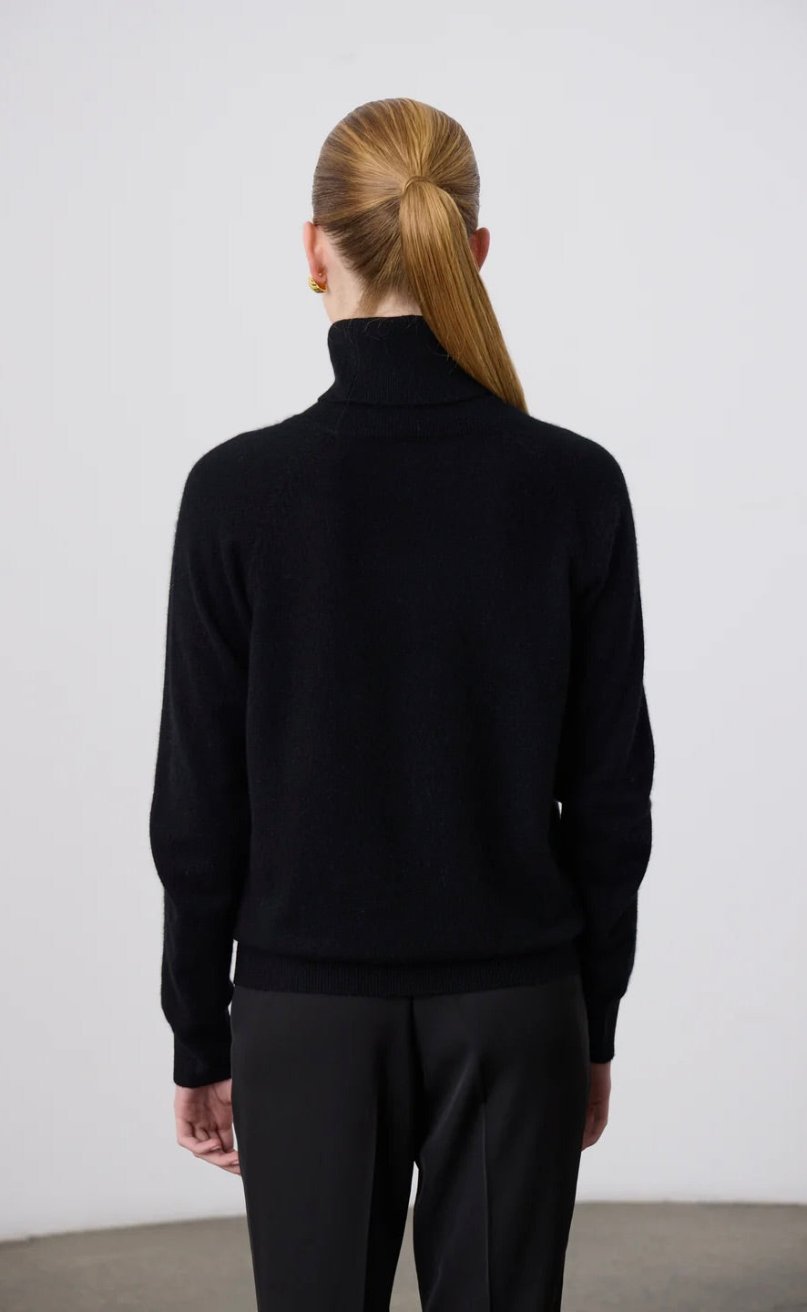 Ashwell Roll Neck Black