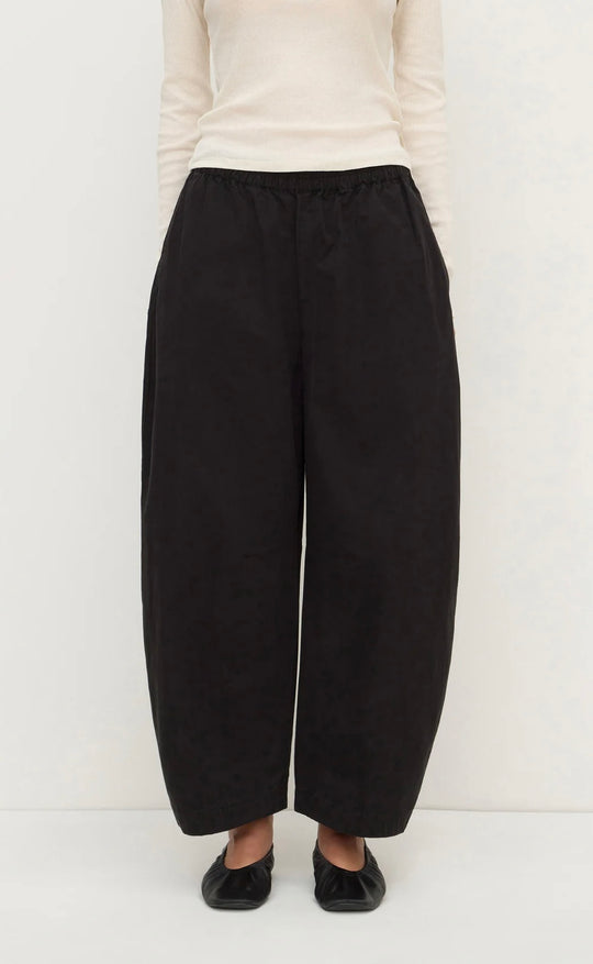 Lola Barrel Pant Black
