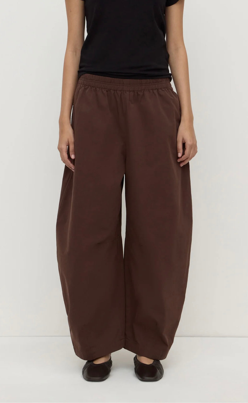 Lola Barrel Pant Ganache
