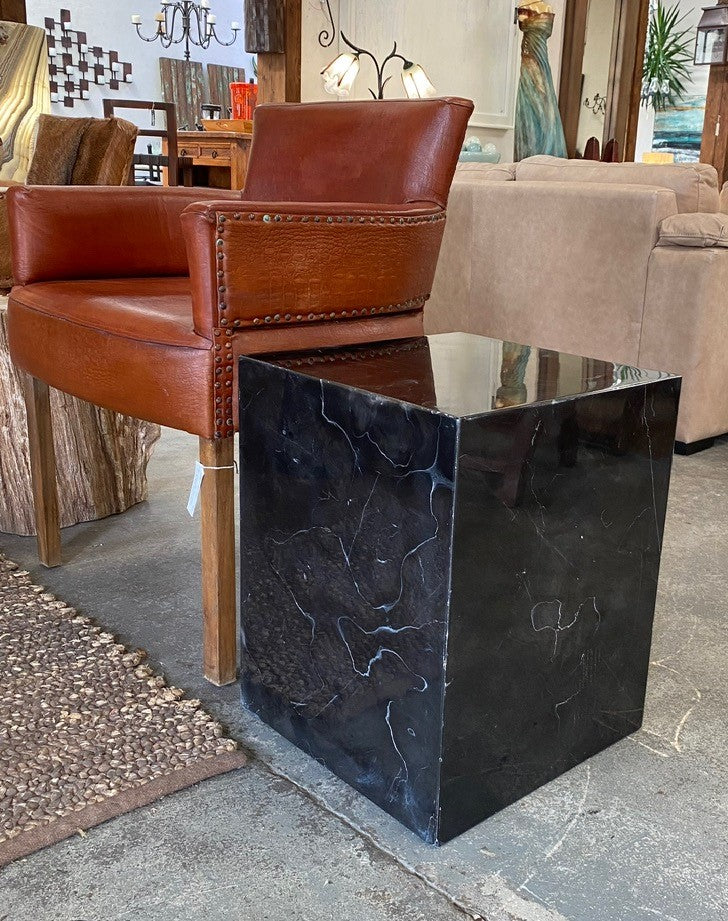 Solid Onyx Side Table Black Smith & Western