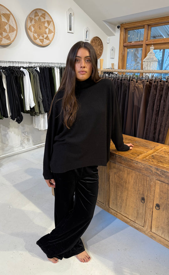 Palazzo Pant Black Velvet