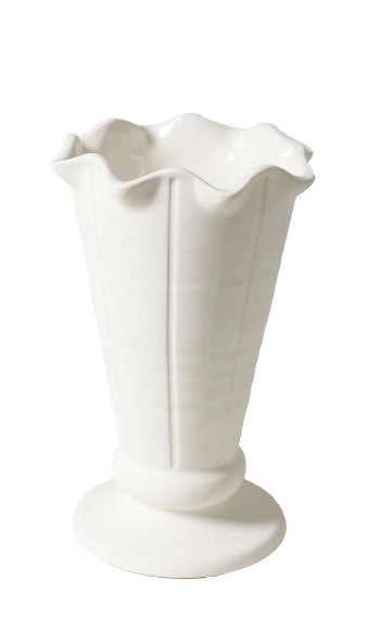 Violet Vase - White
