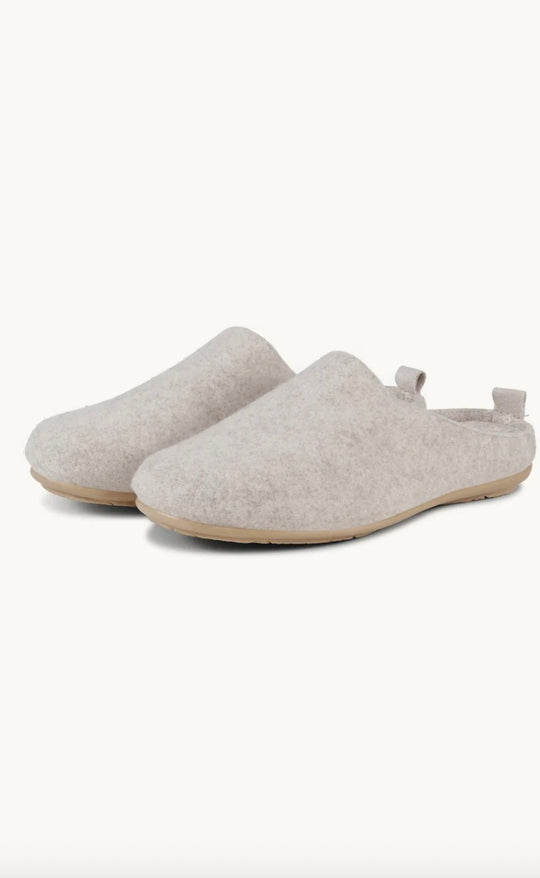 Wool Slip-On Creme Wheat