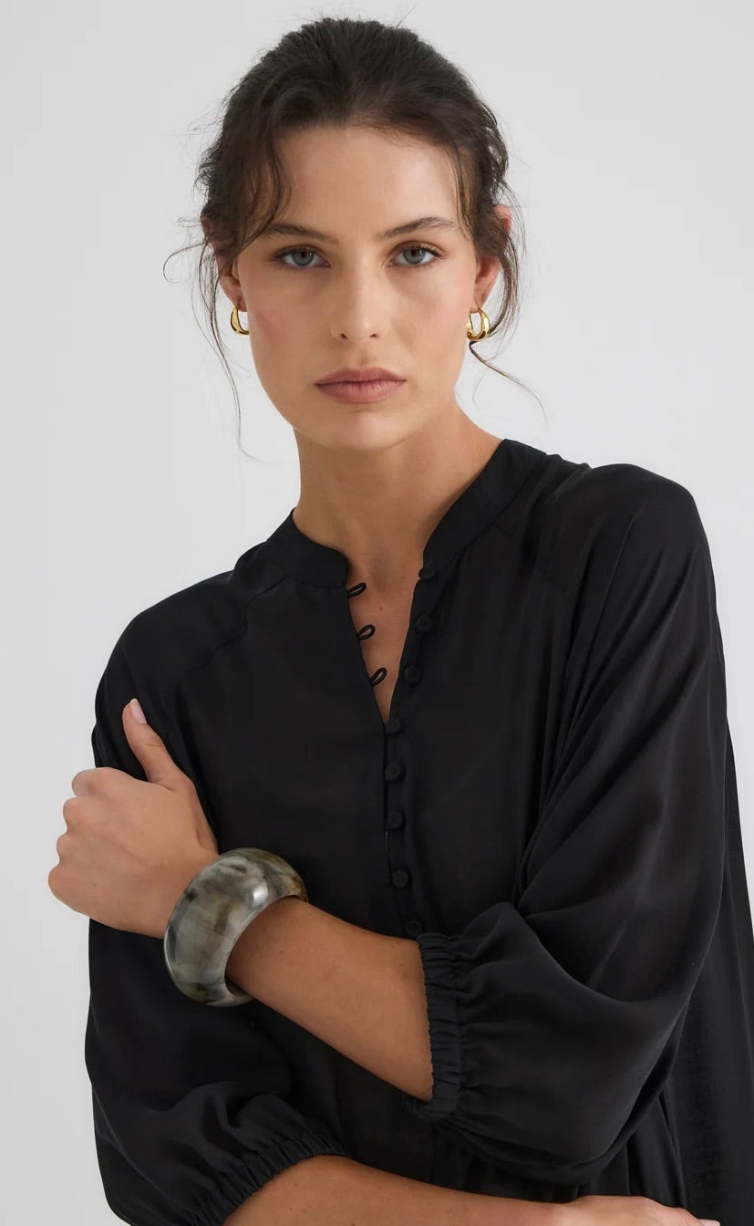 Soleil Popover Black