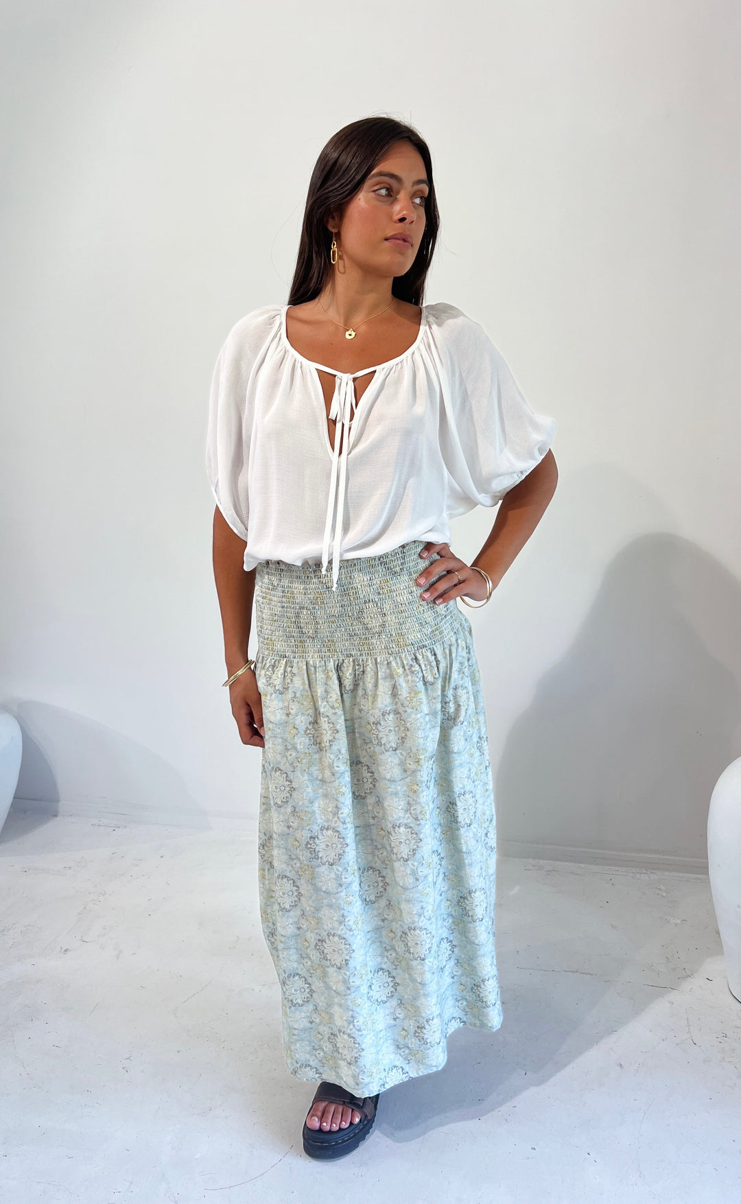 Temple Skirt Quail Vintage