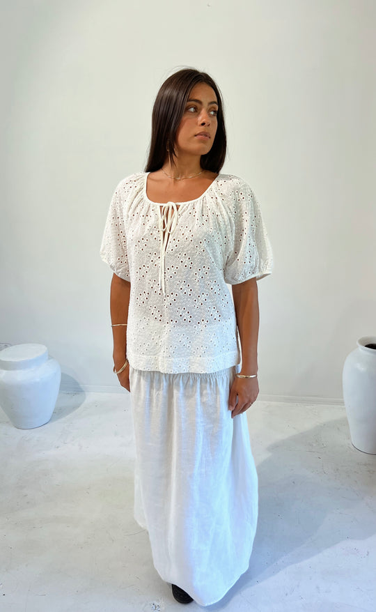 Joy Top White Lace