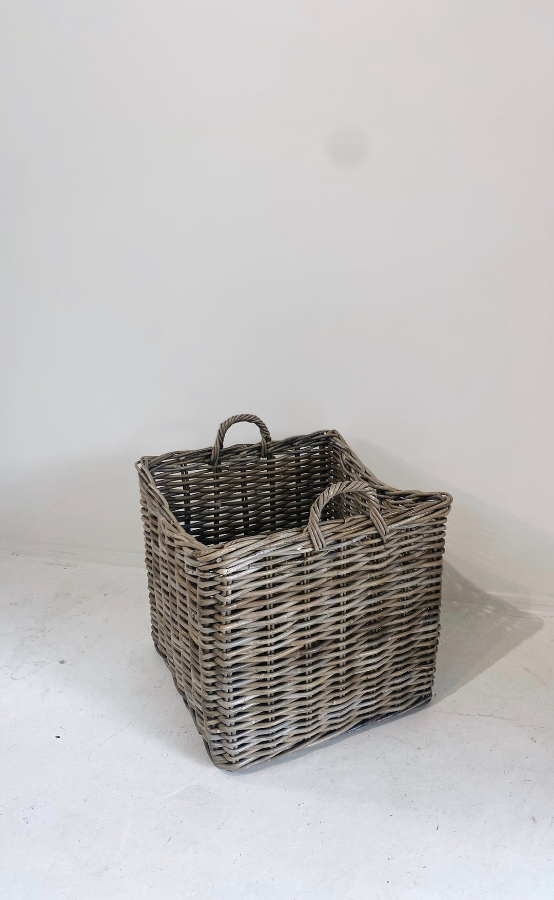 Grove Square Planter Basket