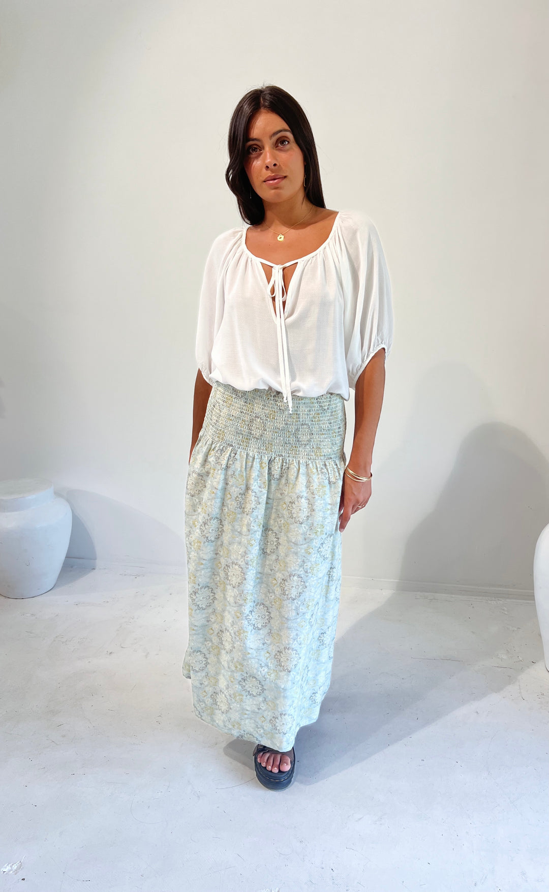 Temple Skirt Quail Vintage