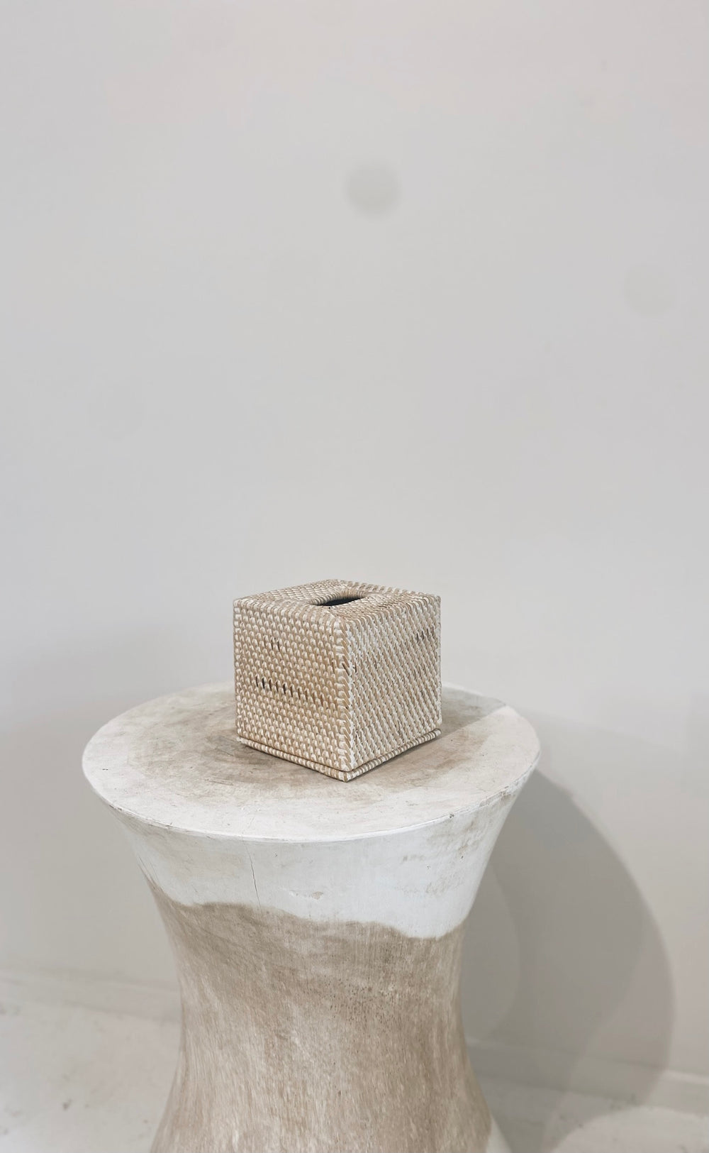 Whitewash Rattan Tissue Box - Sqaure
