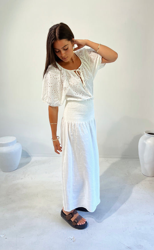 Joy Top White Lace