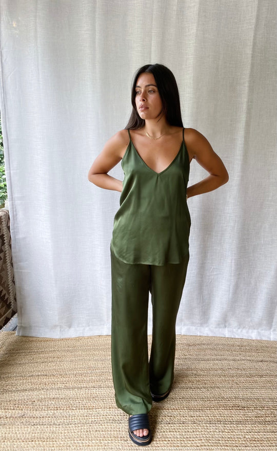Hepburn Pant Olive Satin